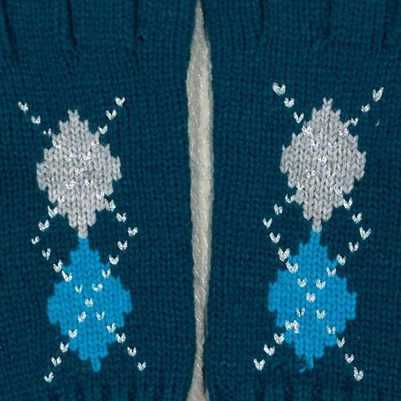 NEW YORK & COMPANY Women’s Diamond Pattern Knit Gloves in Teal Color - Picture 3 of 3